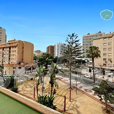 Skysea Holidays Centro Торремолинос