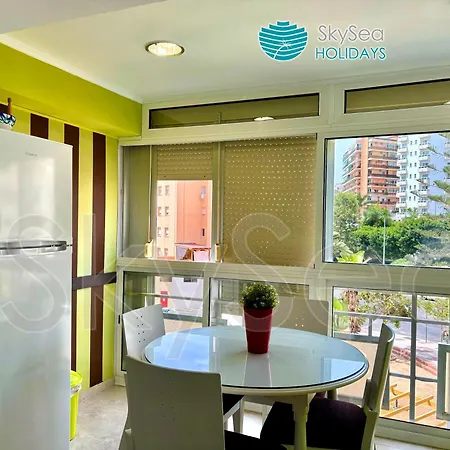 아파트 Skysea Holidays Centro