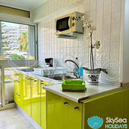 아파트 Skysea Holidays Centro *